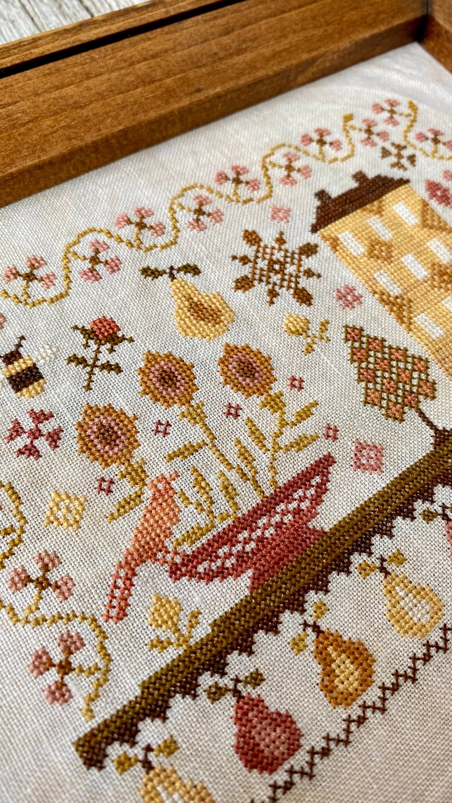 PDF - House on Pear Hill Cross Stitch Chart